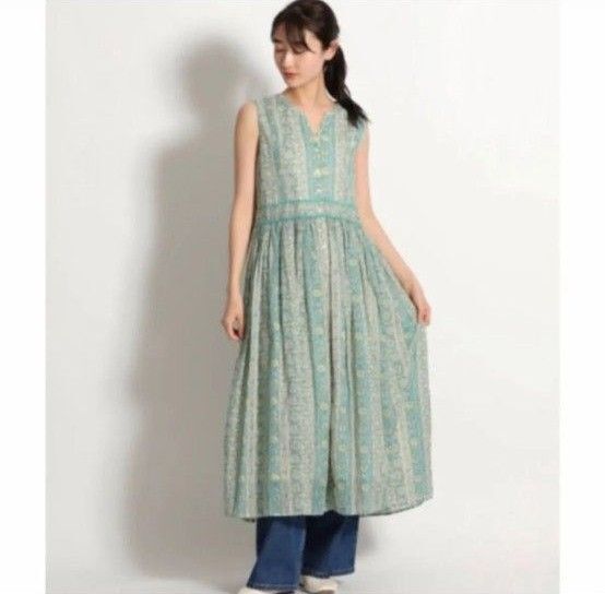 【完売品】ニコアンド エスニックプリントワンピース 小松菜奈さん着用 ワンピ M ノースリーブワンピース フレア