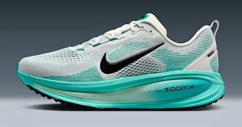 NIKE VOMERO 18