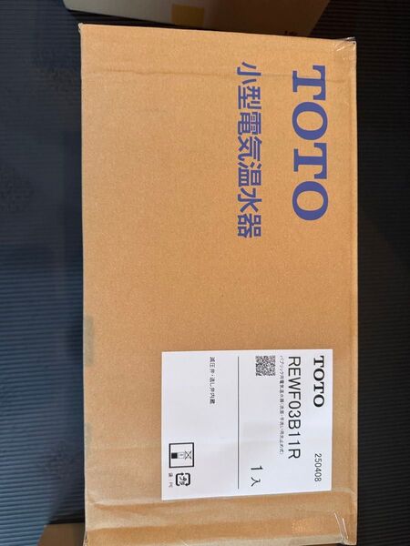 TOTO 小型電気温水器 REWF03B11R 未使用