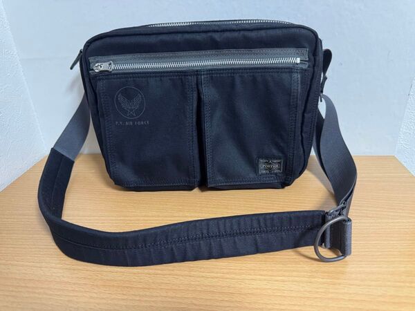 定価40,700円●新品同様●ポーター PORTER / FLYING ACE SHOULDER BAG ショルダーバッグ 黒