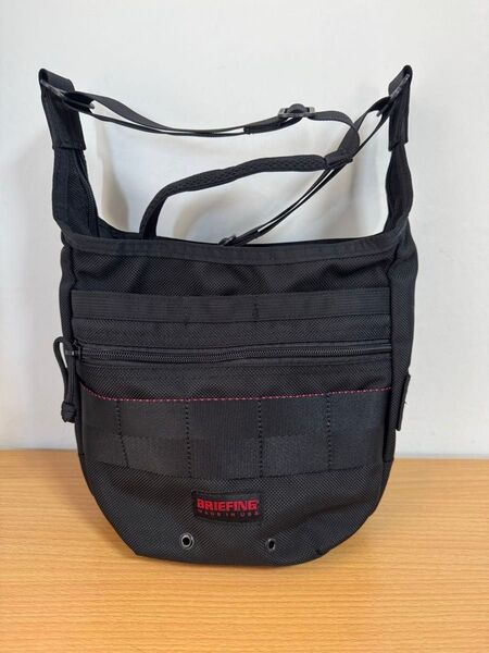 定価31900円●BRIEFING ブリーフィング DAY TRIPPER/S ショルダーバッグ BRF105219 アメリカ製