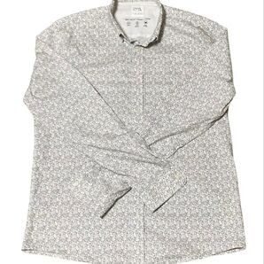 ZARA(ザラ)長袖 総柄シャツ ホワイト系