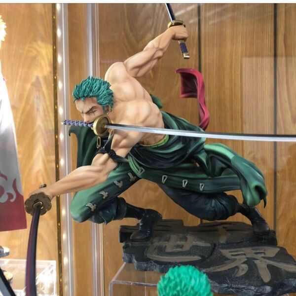 ワンピース フィギュアPOP maximum ロロノア・ゾロ 三千世界