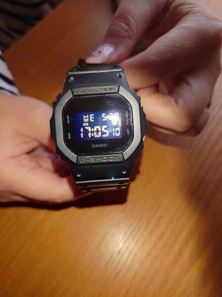 カシオ G-SHOCK (DW-5600BB)
