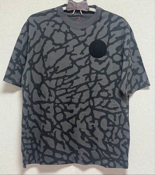 美品 NIKE JORDAN PSG(パリサンジェルマン) Tシャツ Sサイズ 半袖Tシャツ 総柄 ジョーダン ナイキ