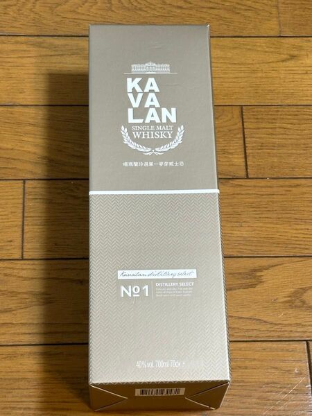 箱のみ KAVALAN カバラン シングルモルトウイスキー ディスティラリーセレクト No.1 の箱のみ