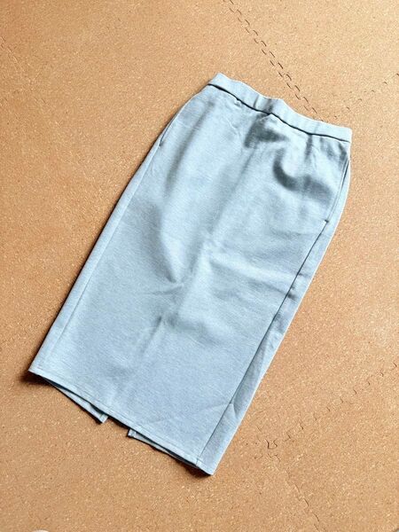 GU タイトスカート ストレッチ Mサイズ グレー シンプル スリット