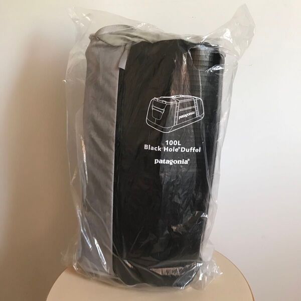 Patagonia Black Hole Duffel 100L ブラック 新品 未使用