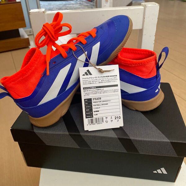 新品 アディダス キッズ サッカーシューズ トレーニングシューズ 21.0