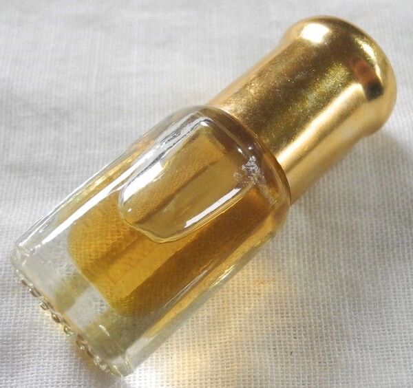 ベトナム産 沈香オイル 沈香油 上品 良品 香木 2,5ml 良い香 無添加