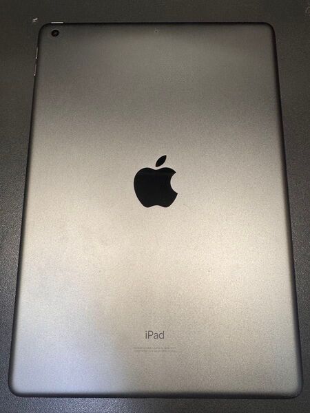 iPad 第8世代 128GB スペースグレイ 最大容量89%
