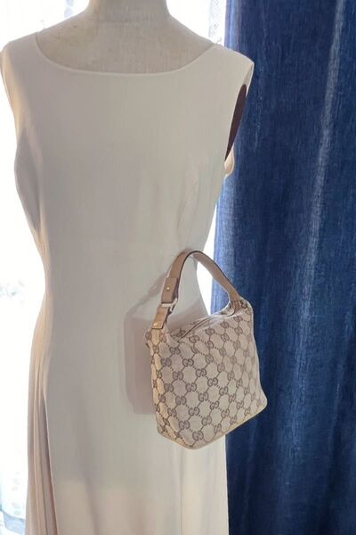 鑑定済み正規品 グッチ ポーチ ハンドバッグ GGキャンバス ベージュ GUCCI