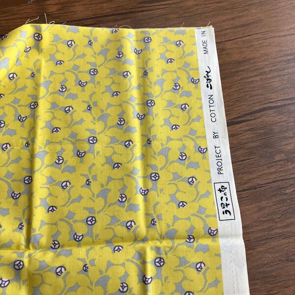 No.449/う早この布 生地 布 ローン 黄色 花柄 ハギレ 生地 布