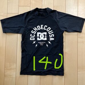 DCラッシュガード 半袖 水着 ブラック Tシャツ
