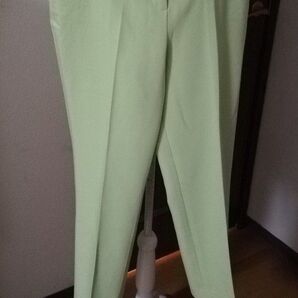 ドゥクラッセ スポンジライト クロップドパンツ 13号 シトロン
