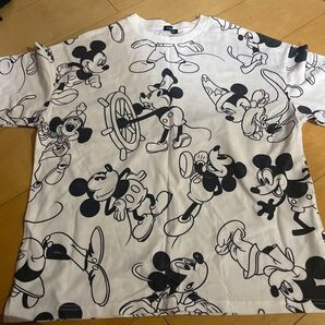 ディズニー ミッキー 総柄 Tシャツ Mサイズ