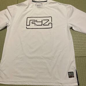 ライズ 長袖Tシャツ Lサイズ