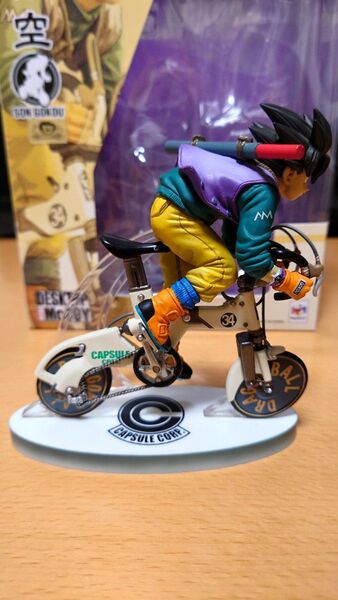 デスクトップリアルマッコイ ドラゴンボール 孫悟空02 自転車 単行本 背表紙 原作絵 鳥山明