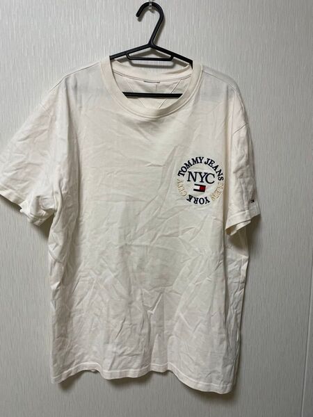 TOMMY JEANS NYCロゴTシャツ オフホワイト XLサイズ