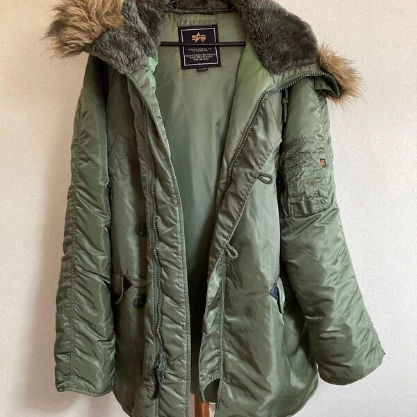 ALPHA INDUSTRIES N-3B フライトジャケット