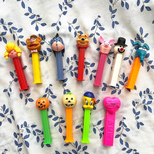 3 PEZ ヴィンテージ おもちゃ プーさん トゥイーティー他 アメトイ ヴィンテージ アメリカ雑貨