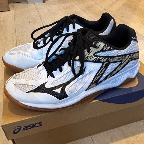 ミズノ バレーボールシューズ サンダーブレード 3 白/金 27.0cm 美品 MIZUNO