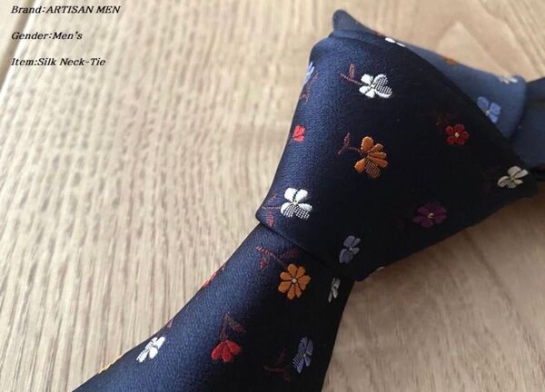 新品 ARTISAN アルチザン 日本製 最高級 フラワーモチーフ シルクネクタイ ネイビー 定価19,800円