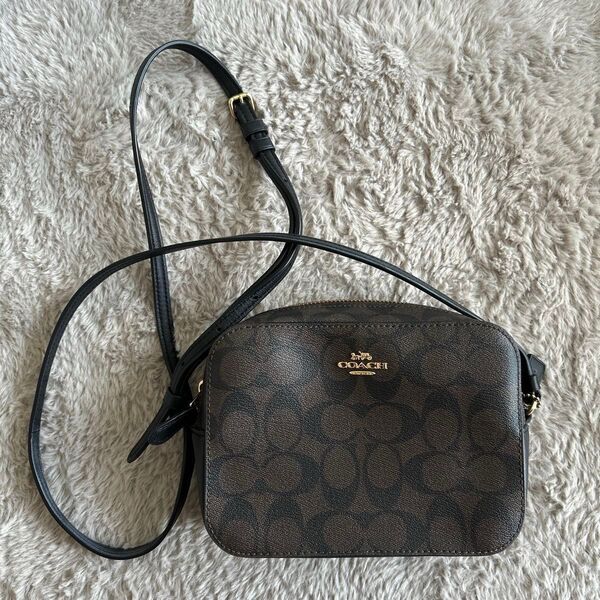 コーチ coach 斜め掛け ショルダーバッグ 美品
