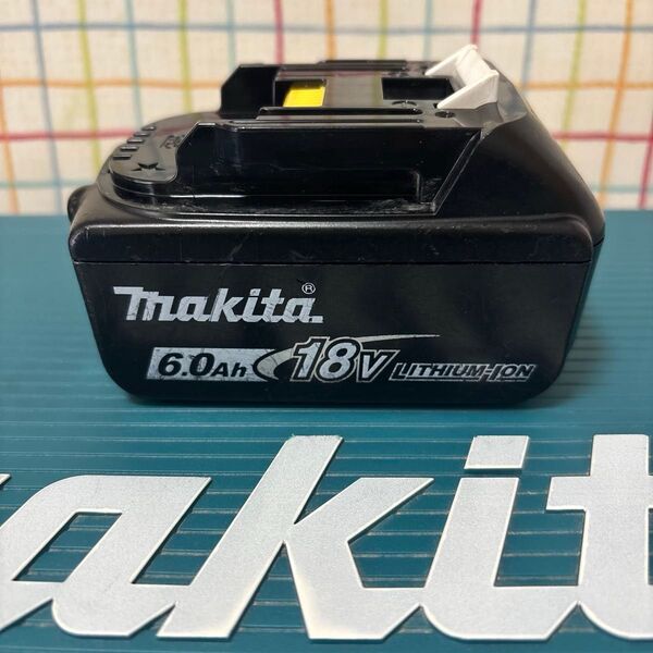 (10)マキタ純正18vバッテリーBL1860B稼動品です、バッテリー容量5907mAhです。