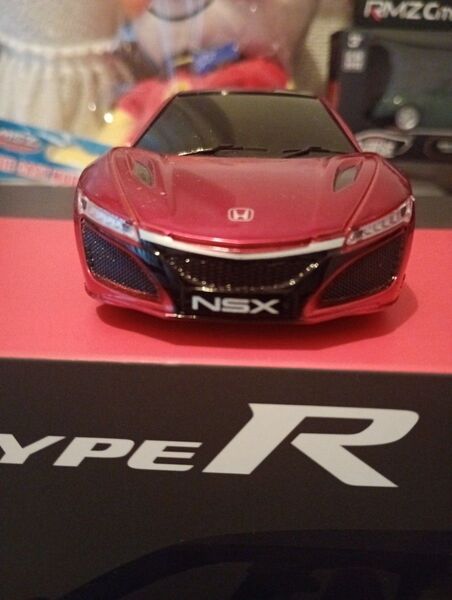 1/32スケール 新型 ホンダ NSX レッドカラーミニカー フ リクションカー電池無しでギュンギュン走る