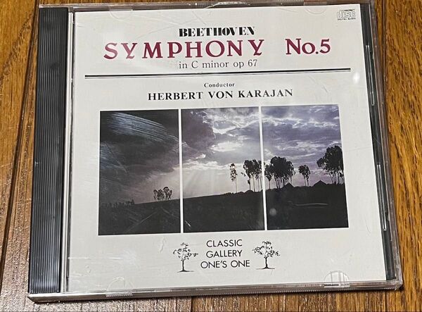 ベートーヴェン SYMPHONY No.5 交響曲第5番ハ短調 運命 シューベルト 交響曲第8番ロ短調 未完成 クラシックCD