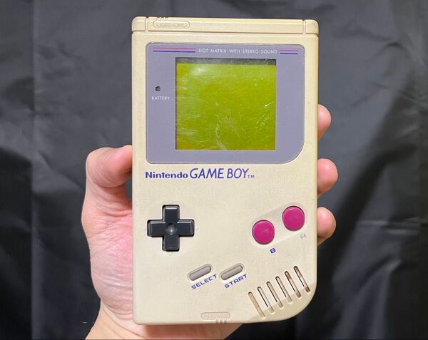 初代ゲームボーイ本体 任天堂 ジャンク品 割れなし GAMEBOY 電池液漏れ跡あり 送料込み