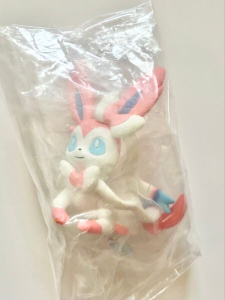 ポケモン ニンフィア フィギュア マスコット Pokemon ポケットモンスター イーブイコレクション