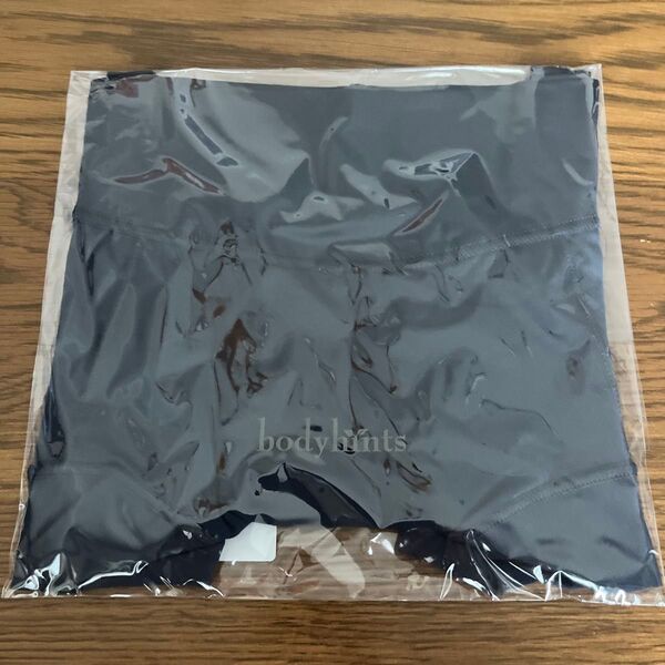 ボディヒンツ超立体スタンダードショーツ L