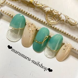 ネイルチップ オーダー ブルーグリーン&ベージュホワイト 夏 爽やかデザイン