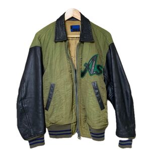 スタジャン フライトジャケット 革ジャン スタジャン A-1