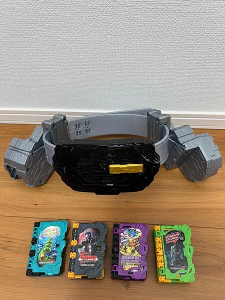 仮面ライダー セイバー 変身ベルト セット