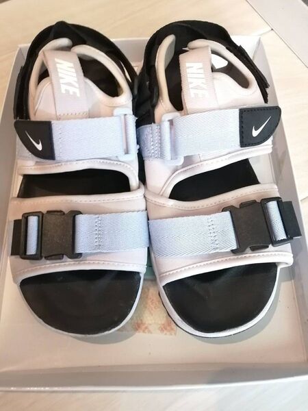 キャニオンサンダル ナイキ NIKE 23cm