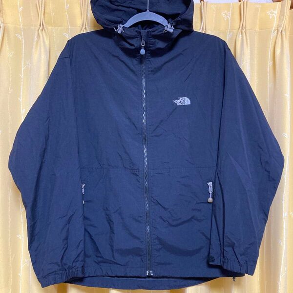 黒に白のロゴがかっこいい ノースフェイス COMPACT JACKET Women’s Lサイズ ブラック