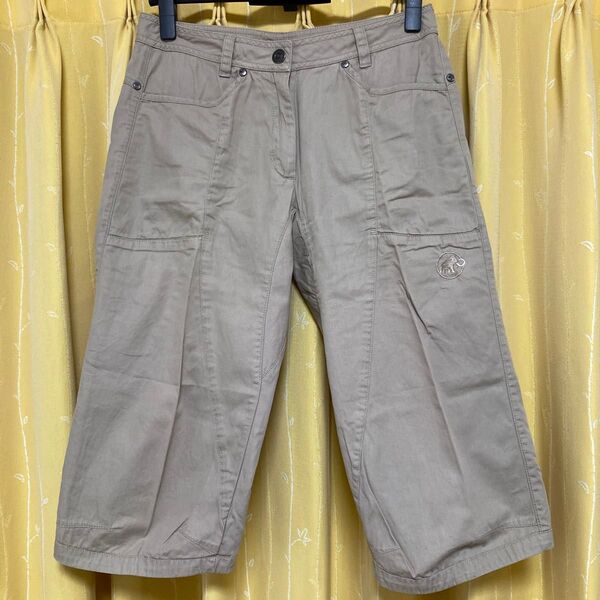 アウトドアにも街にも マムート Damen Hose Carma Shorts Long レディース Sサイズ ケルプタン