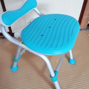 シャワーチェアー 介護 コンパクト 背付き ローバック 幸和製作所 折りたたみ