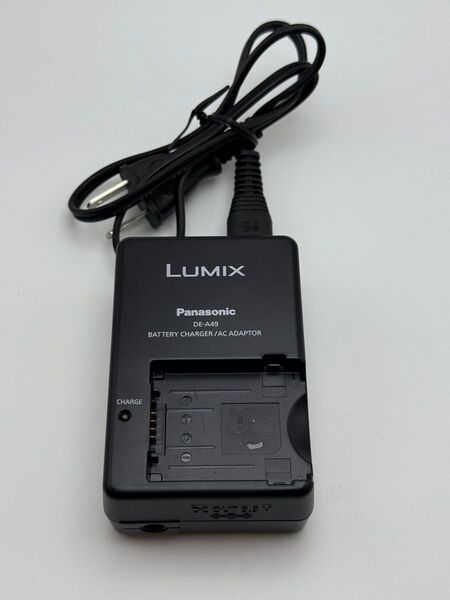 Panasonic 充電器 DE-A49