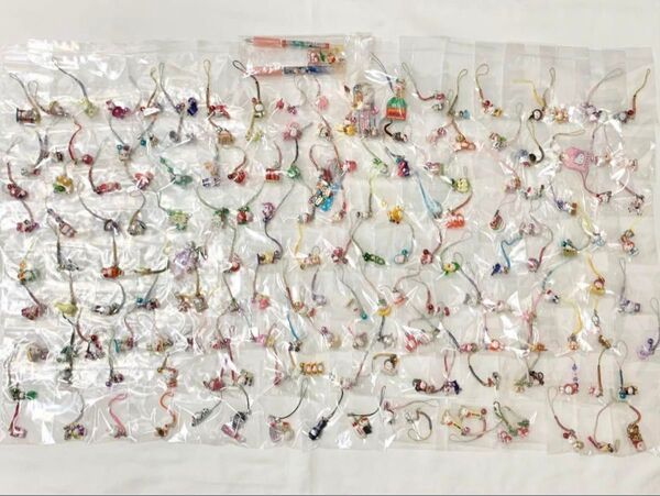 ご当地キティ キーホルダー ストラップ ペン 170個セット サンリオ