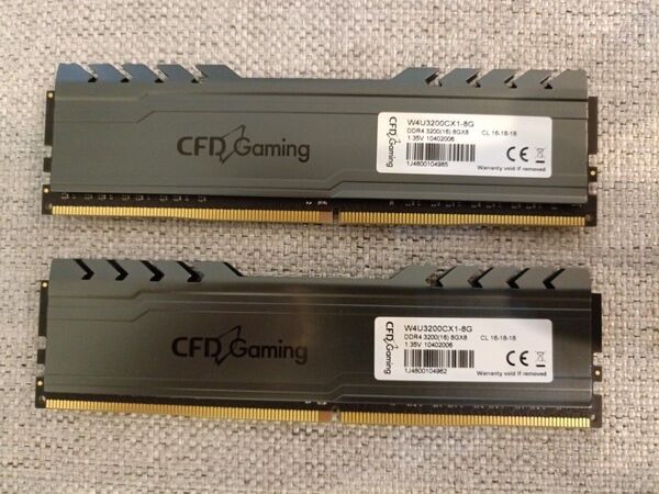 デスクトップ用メモリ DDR4-3200 8gb 2個 合計16gb CFD Gaming ヒートシンク付き
