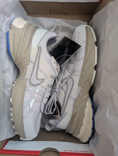 Nike Women's V2K Run GORE-TEX ナイキ ゴアテックス サイズ23.5 fz2622 002