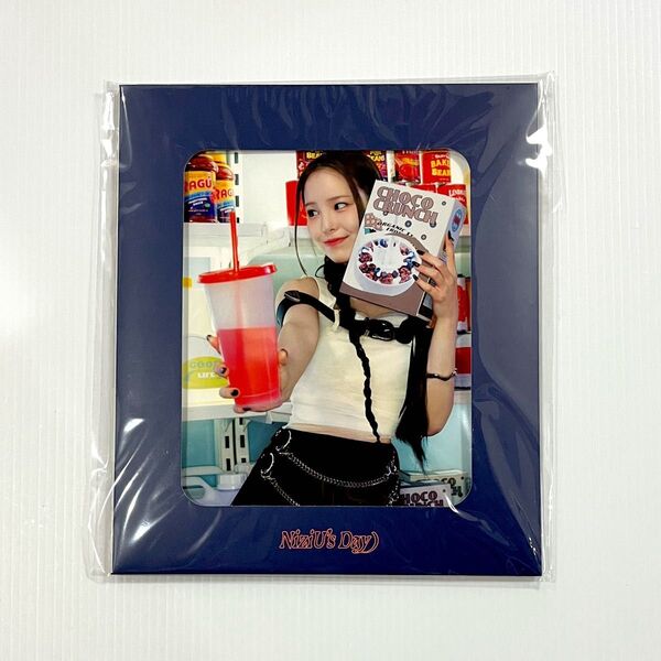 NiziU マコ フォトスタンドステッカーセット SEASON'S GREETINGS 2025 "NiziU's Day"