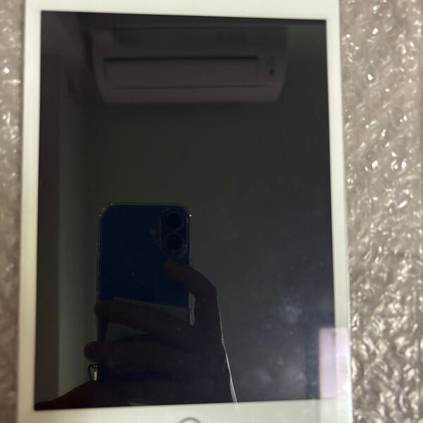 Apple iPad mini3 Wi-Fi 64GB MGJ12J/Aシルバー