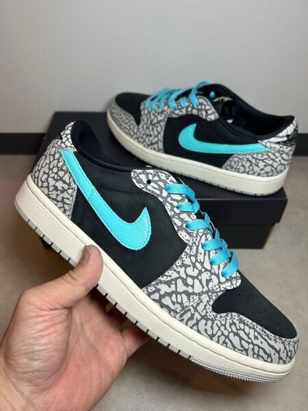 Nike Air Jordan 1 Retro Low OG "Black Cement"ティファニーブルーカスタム