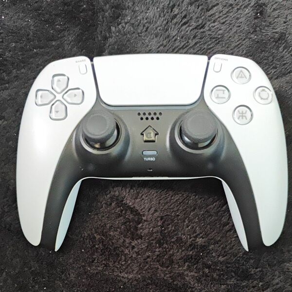 PS4 コントローラー
