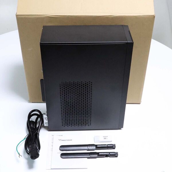 【新同品・保証1年】MINISFORUM 795S7 Ryzen9 7945HX 32GB 1TB RTX4060 Wi-Fi6E